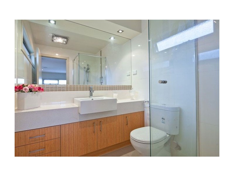 2/30-32 Yuille Street, Frankston VIC 3199