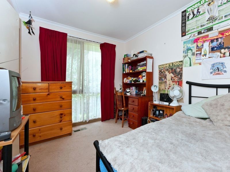 6 Carla Court, Somerville VIC 3912