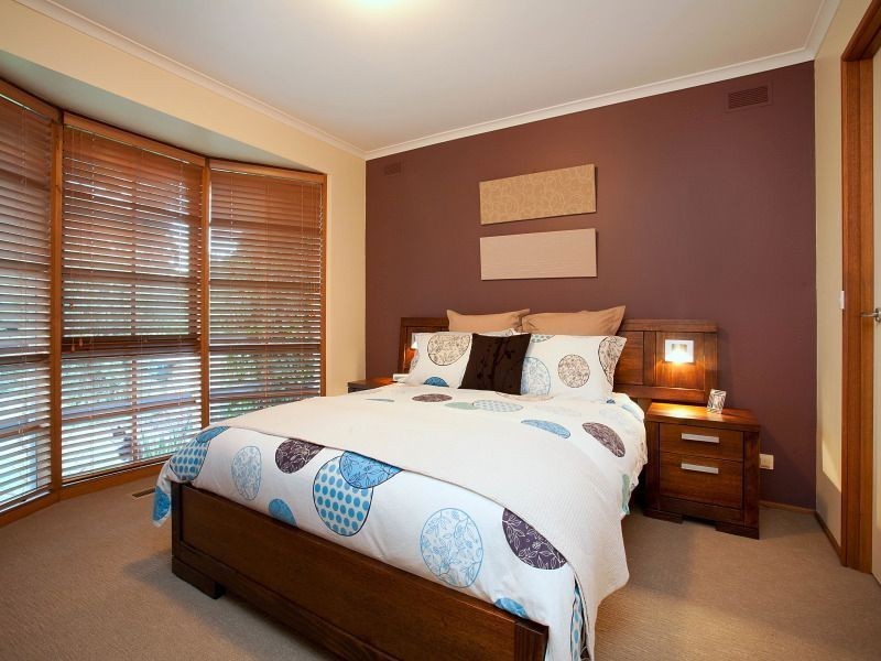 4 Dorchester Court, Frankston VIC 3199