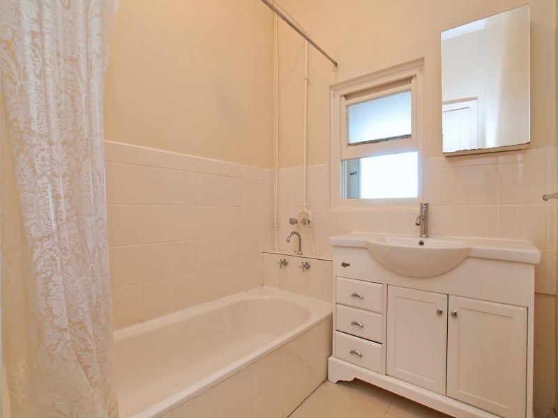 17 Burns Street, Frankston VIC 3199