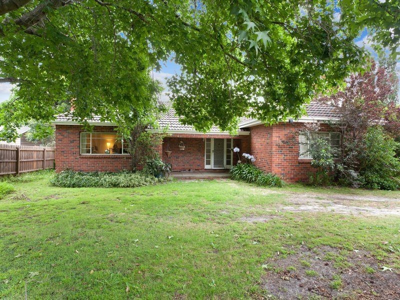 15 Liddesdale Avenue, Frankston South VIC 3199