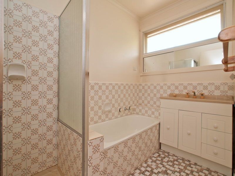 2/35 Hillcrest Road, Frankston VIC 3199