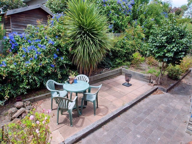 2/35 Hillcrest Road, Frankston VIC 3199