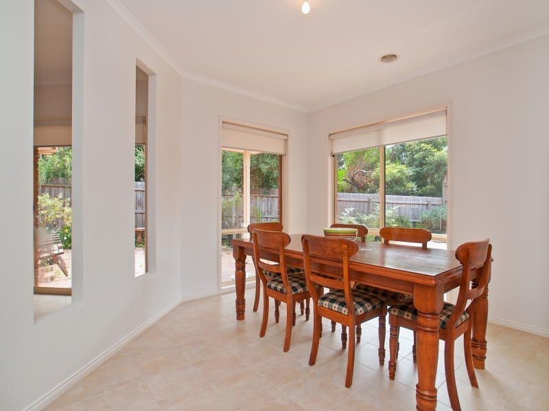 2A Bartlett  Street, Frankston South VIC 3199