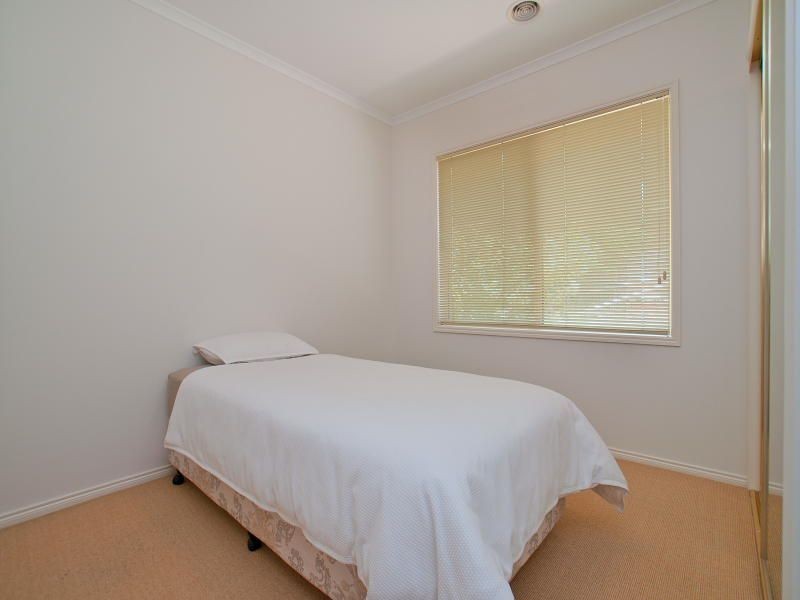2A Bartlett  Street, Frankston South VIC 3199