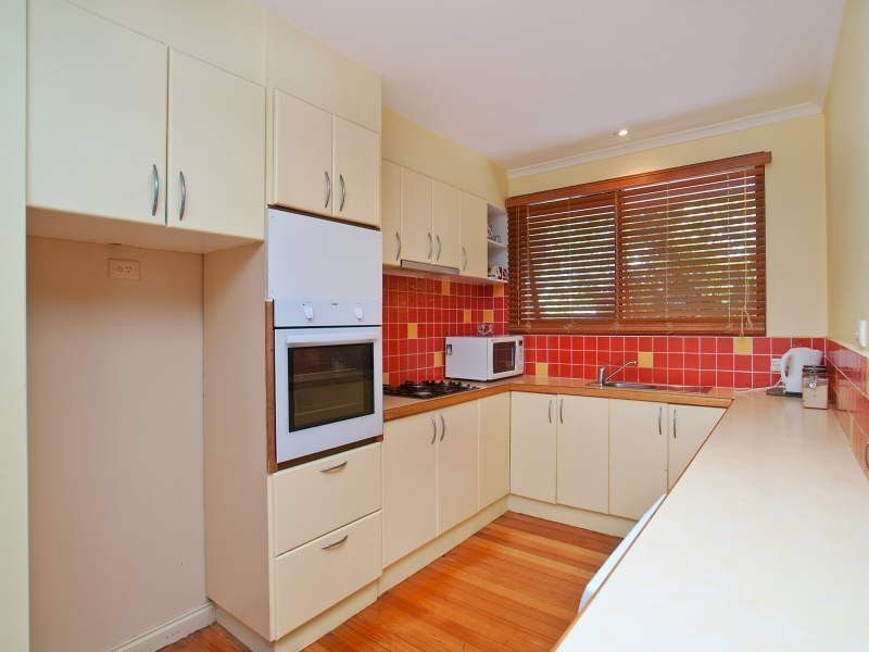 24 Coprosma Avenue, Frankston VIC 3199