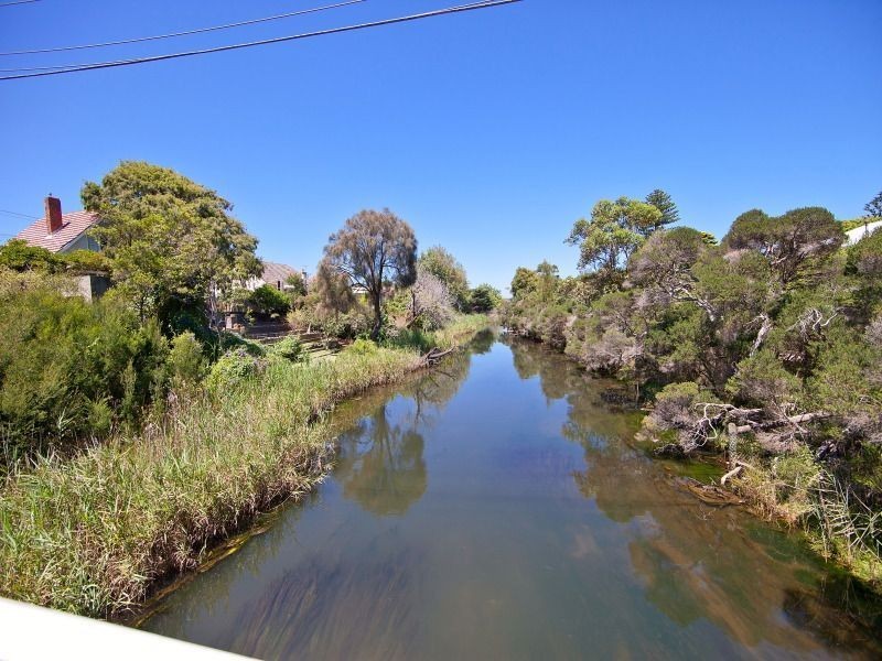 332 Nepean Highway, Frankston VIC 3199