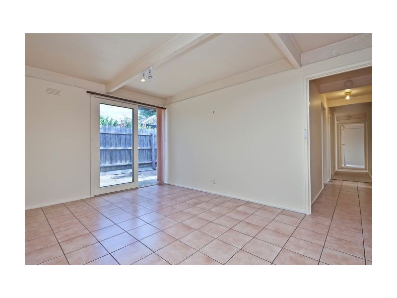 104 Grimwade Crescent, Frankston VIC 3199