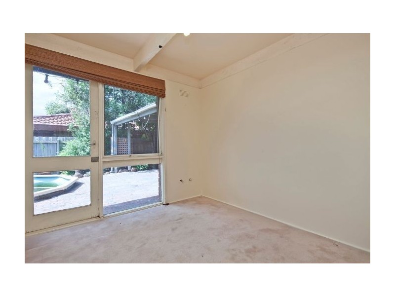 104 Grimwade Crescent, Frankston VIC 3199