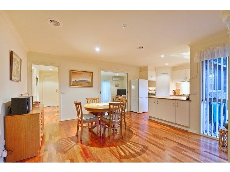 19 Pine Hill Drive, Frankston VIC 3199