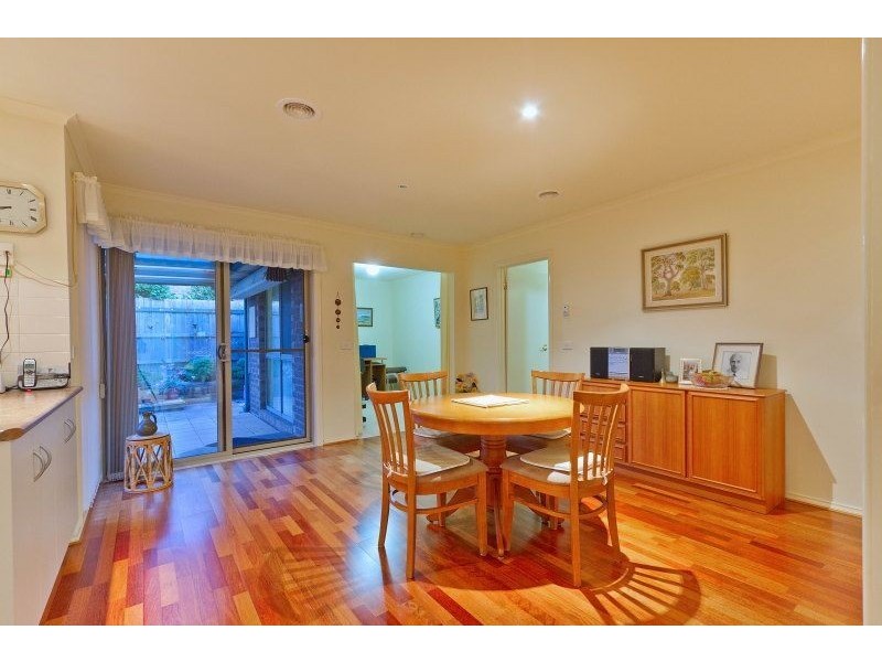 19 Pine Hill Drive, Frankston VIC 3199