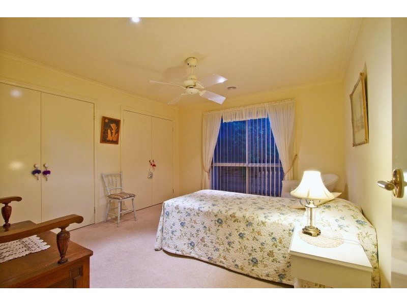 19 Pine Hill Drive, Frankston VIC 3199