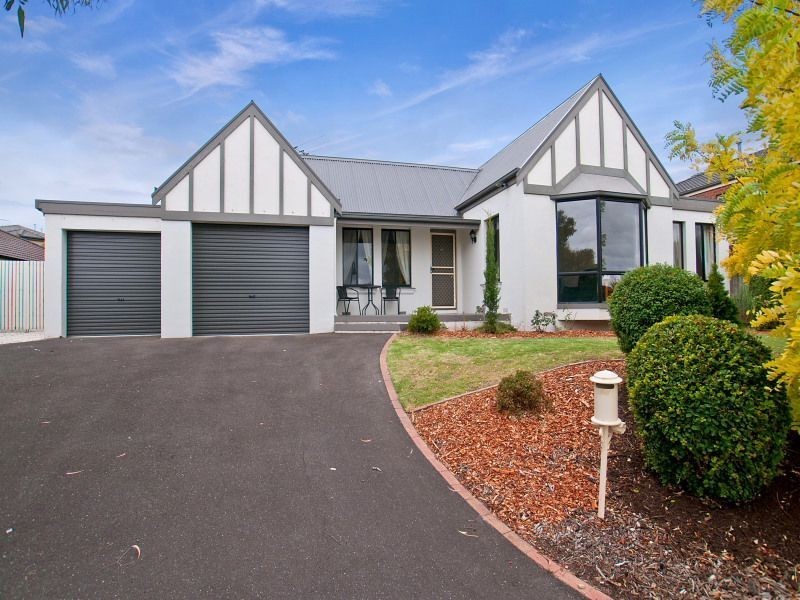 12 Cabernet Court, Frankston South VIC 3199
