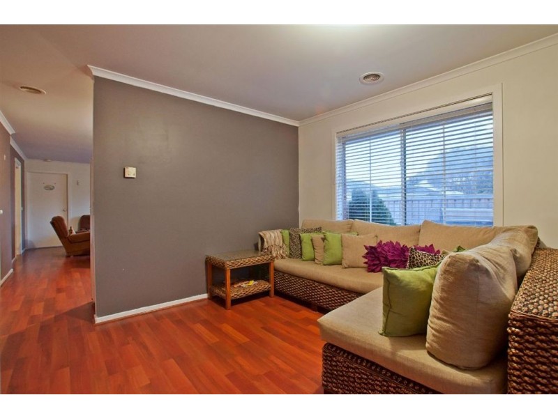 2B Raymond Avenue, Frankston VIC 3199