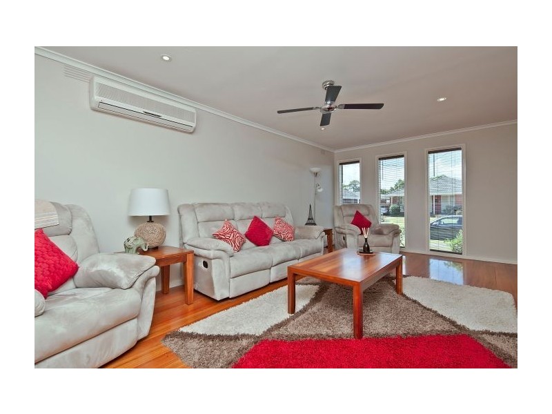 24 Kinsale Street, Seaford VIC 3198