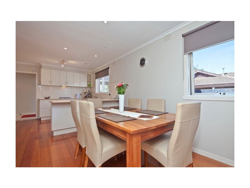 24 Kinsale Street, Seaford VIC 3198