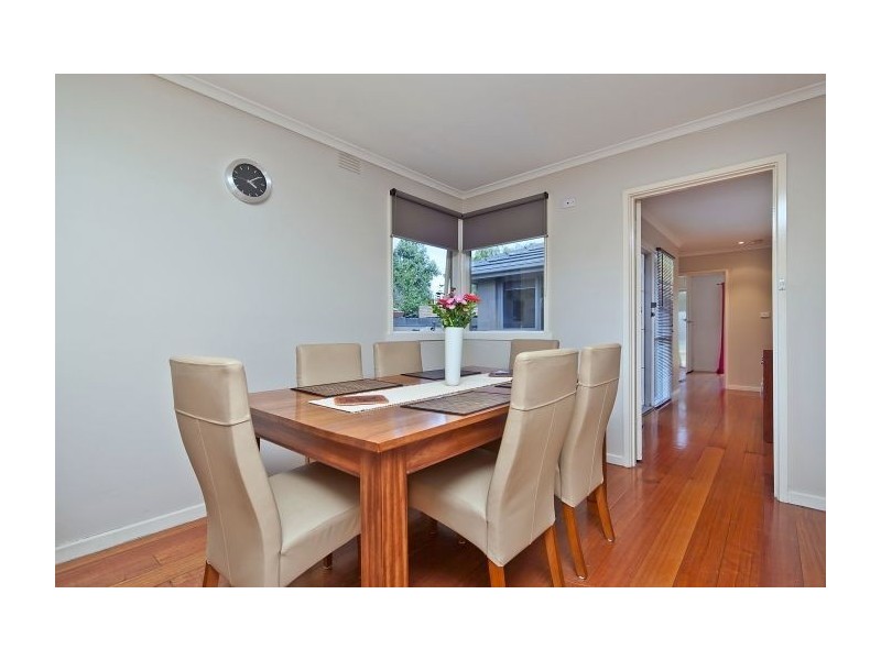 24 Kinsale Street, Seaford VIC 3198