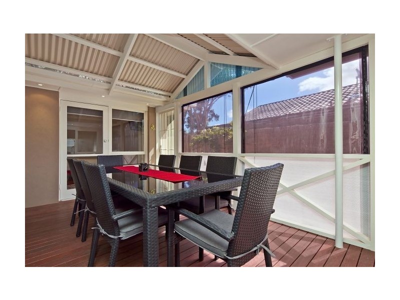 24 Kinsale Street, Seaford VIC 3198