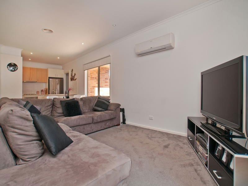 2/30 Chevron Court, Seaford VIC 3198