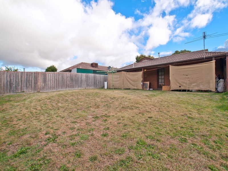 3 Thornbill Drive, Carrum Downs VIC 3201