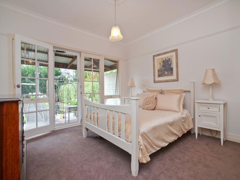 19 Bartlett Street, Frankston South VIC 3199