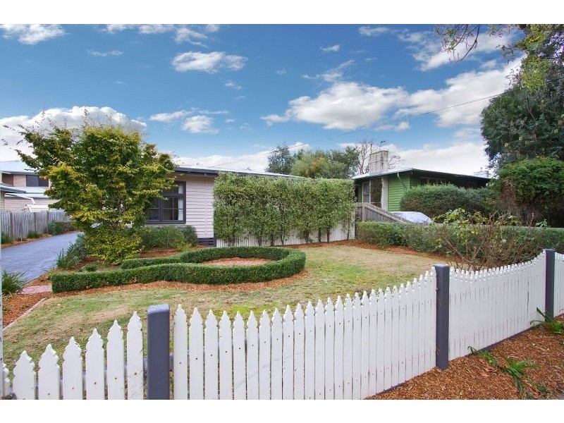 1/10 Cambridge Street, Frankston South VIC 3199