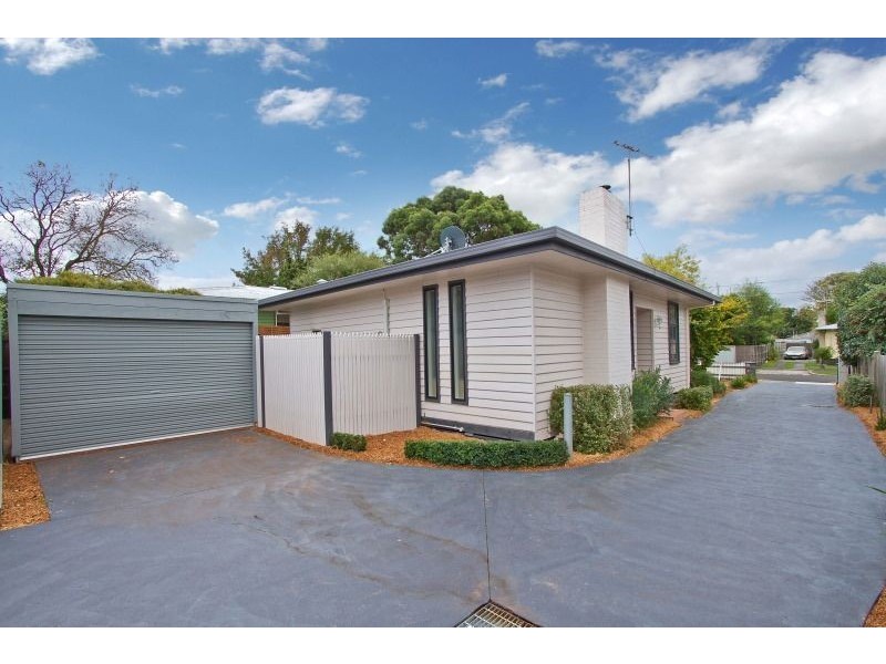 1/10 Cambridge Street, Frankston South VIC 3199