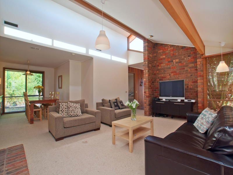 10 Blackwood Court, Frankston South VIC 3199