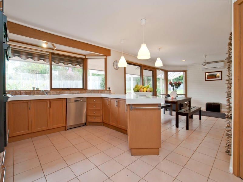 10 Blackwood Court, Frankston South VIC 3199