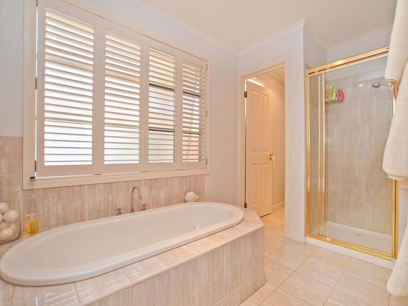 70 Bartlett Street, Frankston South VIC 3199