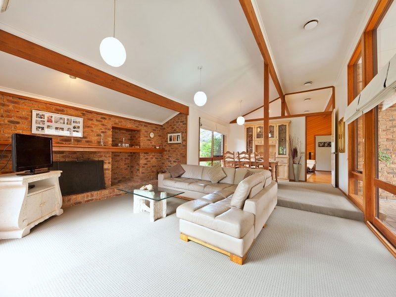 6 Conifer Court, Frankston South VIC 3199