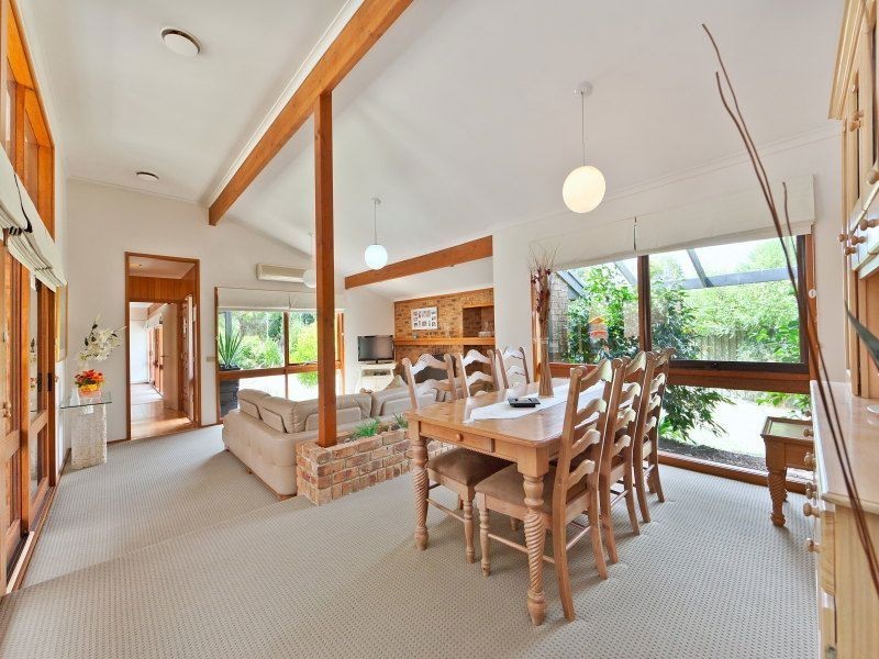 6 Conifer Court, Frankston South VIC 3199