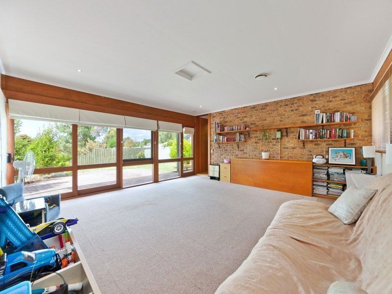 6 Conifer Court, Frankston South VIC 3199