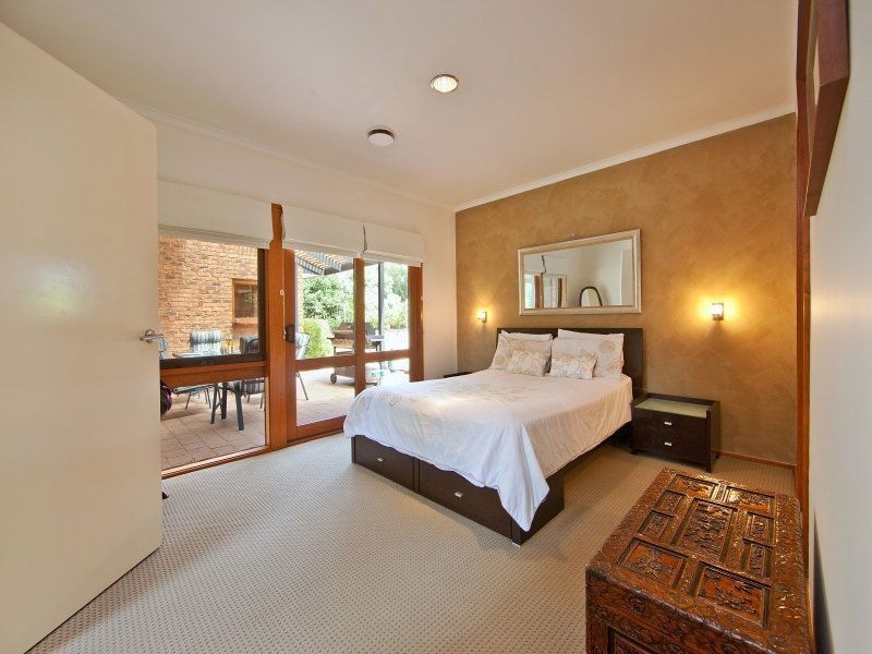 6 Conifer Court, Frankston South VIC 3199