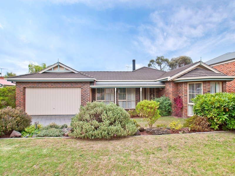 8 Grady Court, Frankston South VIC 3199