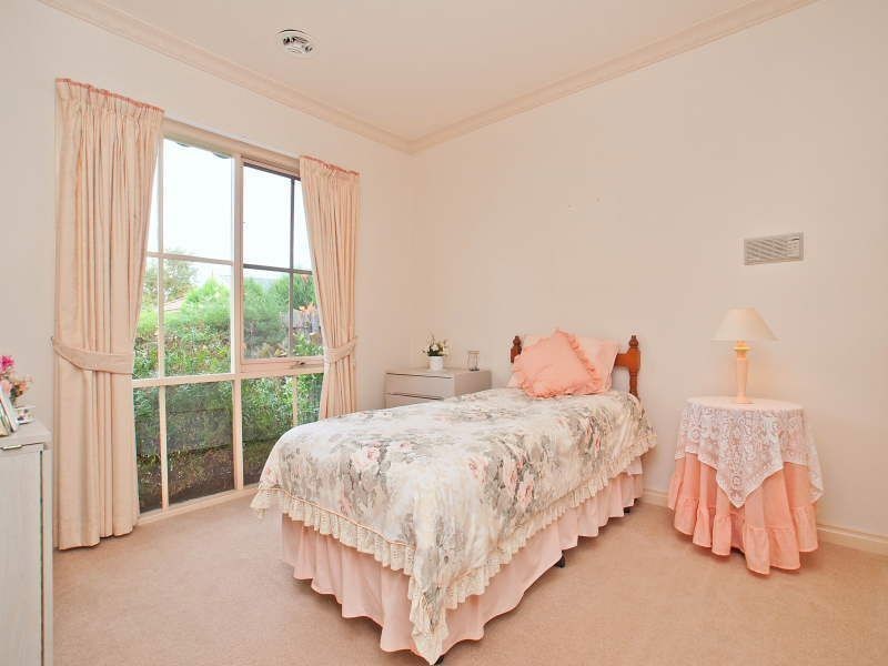8 Grady Court, Frankston South VIC 3199