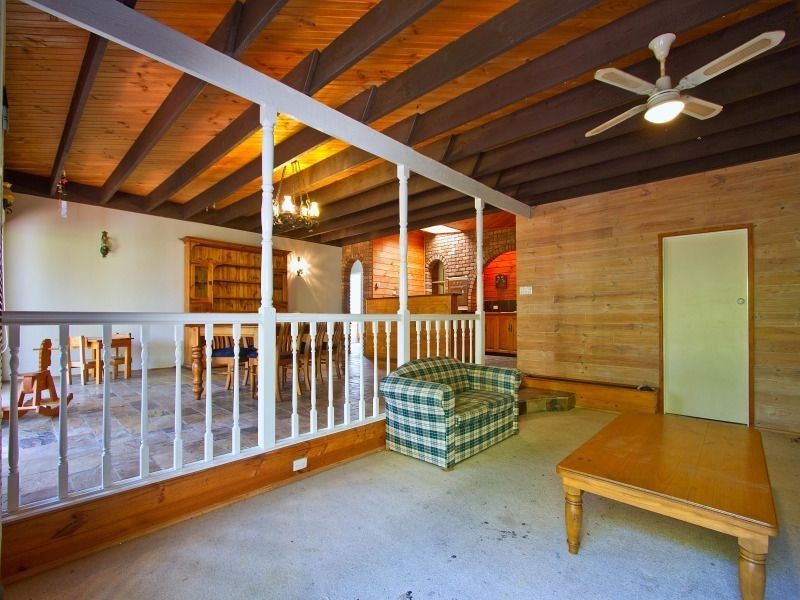 2 Windsor Court, Frankston VIC 3199