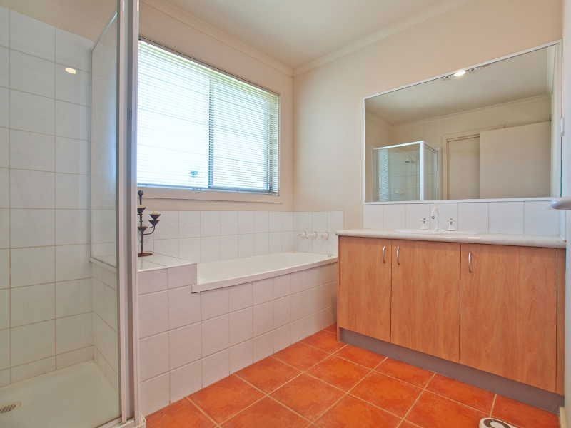 12/21 Hall Road, Carrum Downs VIC 3201
