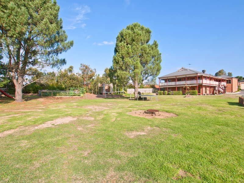 64 Apple Berry Avenue, Langwarrin VIC 3910