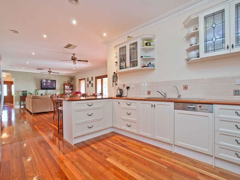 64 Apple Berry Avenue, Langwarrin VIC 3910