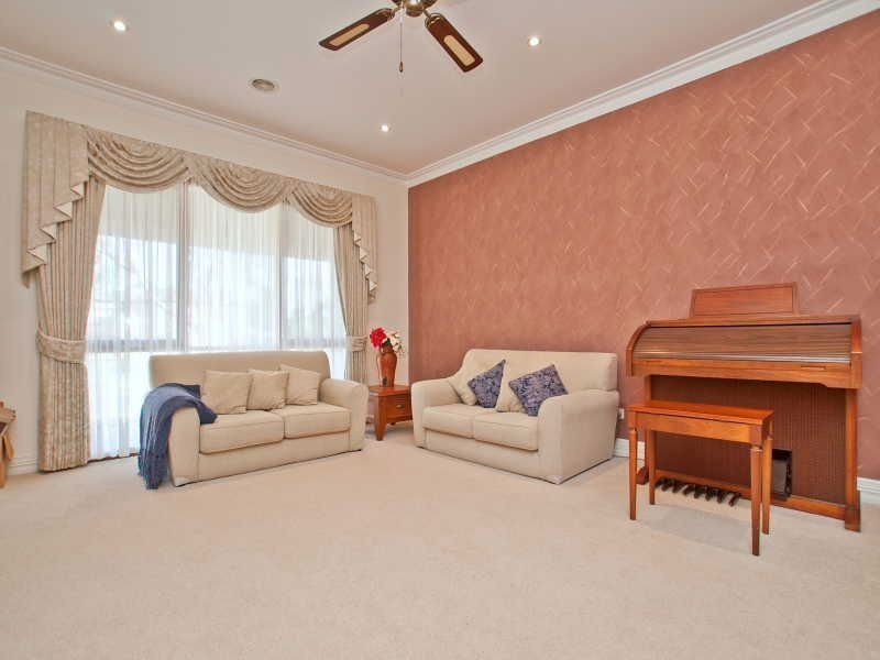 64 Apple Berry Avenue, Langwarrin VIC 3910