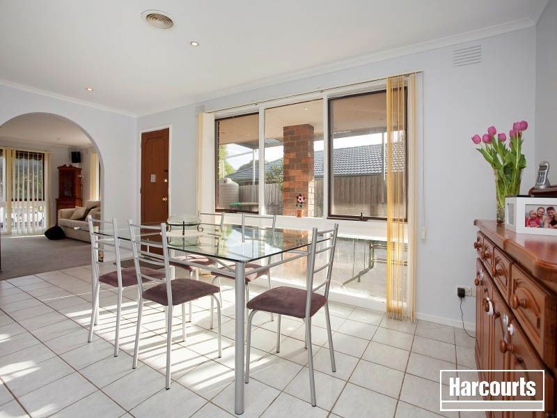 3 Renmuir Court, Frankston VIC 3199