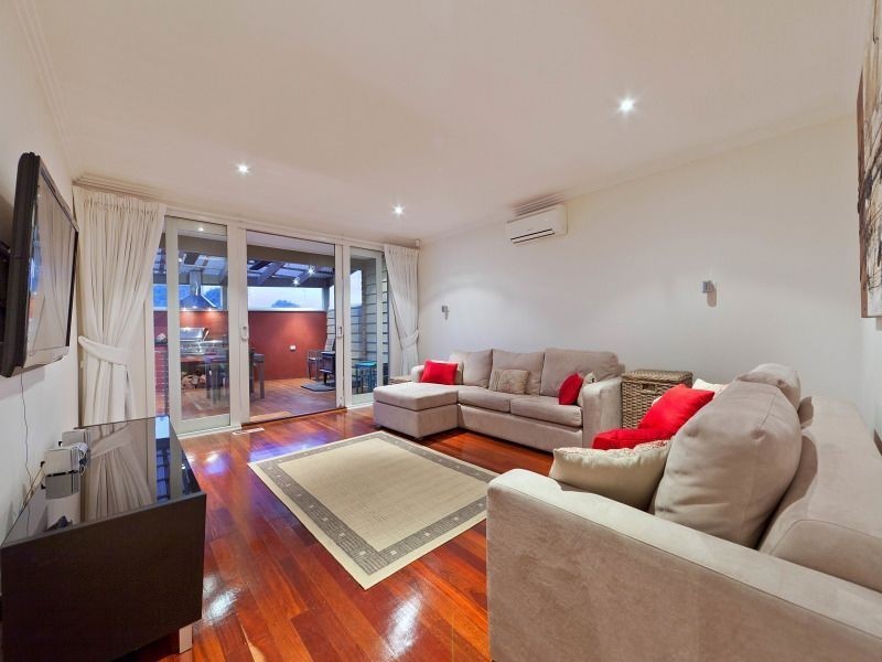 11 The Crest, Frankston South VIC 3199