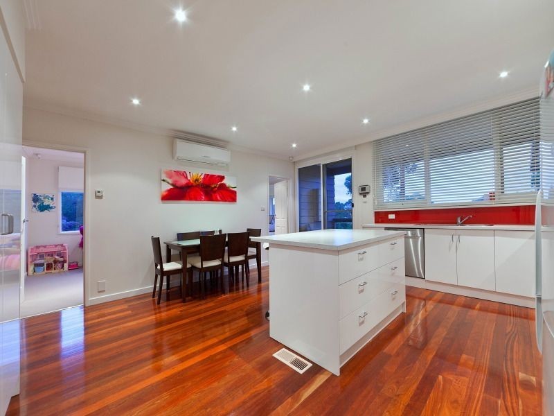 11 The Crest, Frankston South VIC 3199