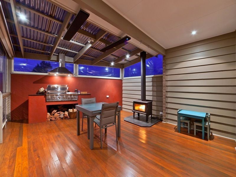 11 The Crest, Frankston South VIC 3199