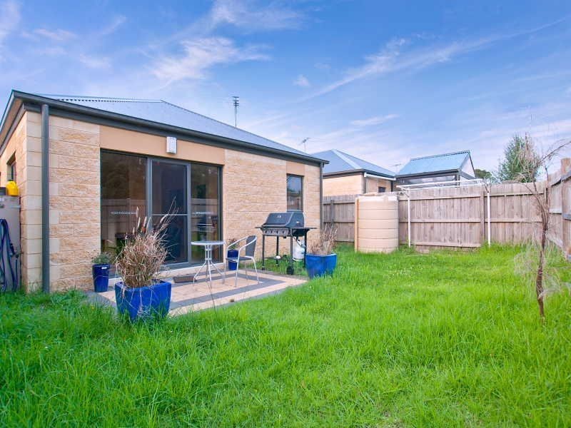 6/24 Bruce Drive, Somerville VIC 3912