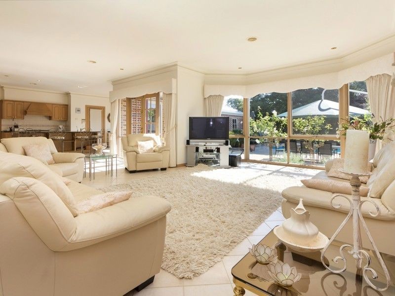 11 Chetwyn Court, Frankston South VIC 3199