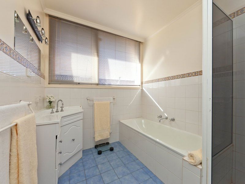 16 Wattle Drive, Frankston VIC 3199