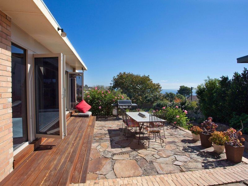 7 Fenton Crescent, Frankston South VIC 3199