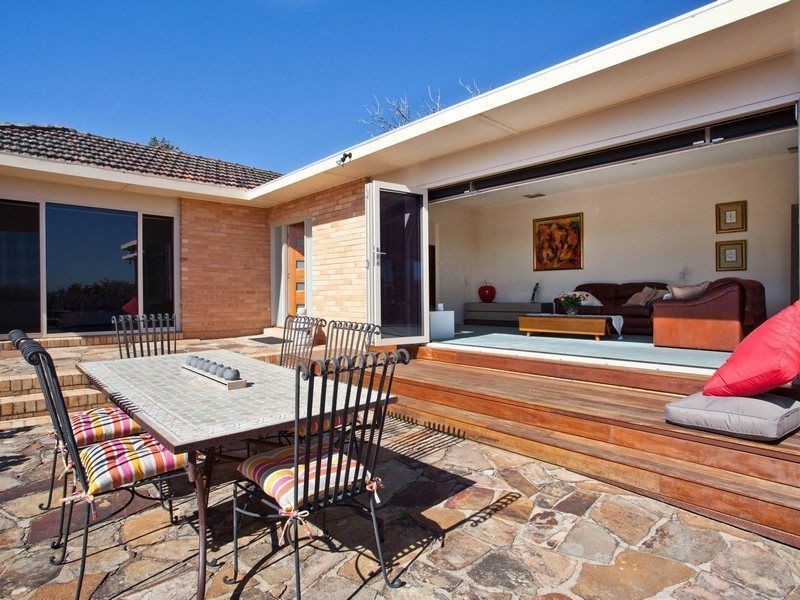 7 Fenton Crescent, Frankston South VIC 3199